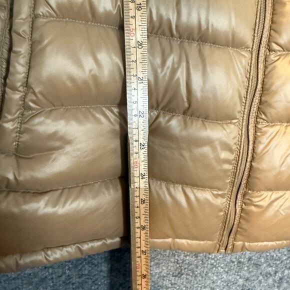 Uniqlo Jacket Womens XL Beige Ultra Light Down Puffer Zip Hooded Cinched - Picture 5 of 11